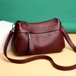 2024 New Middle-aged Women's Bag Korean Fashion Shoulder Crossbody Bag Simple Trendy Mother Bag Atmospheric All-match Bag