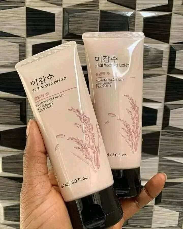 The Face Shop Rice Water Bright Foaming Cleanser