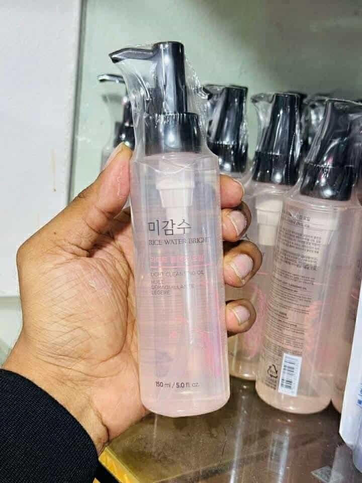 The Face Shop Rice Water Bright Foaming Cleanser